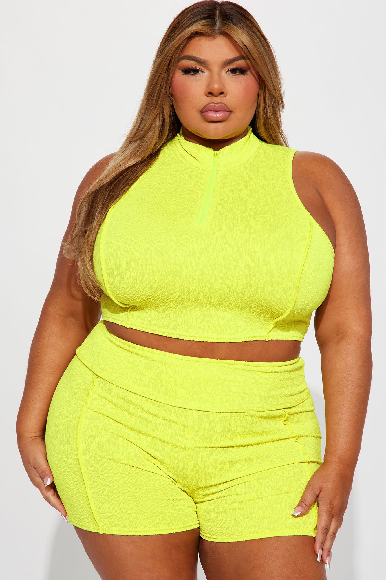 06-01-23Studio4_RA_AC_13-25-24_37_TI8845SET_Lime_CC_19757_PLUS_MR_DQ